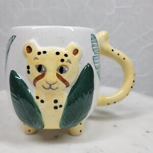 The Critter Collection Cheetah Mug 3D Big Cat Ceramic Footed Tail‎ Handle